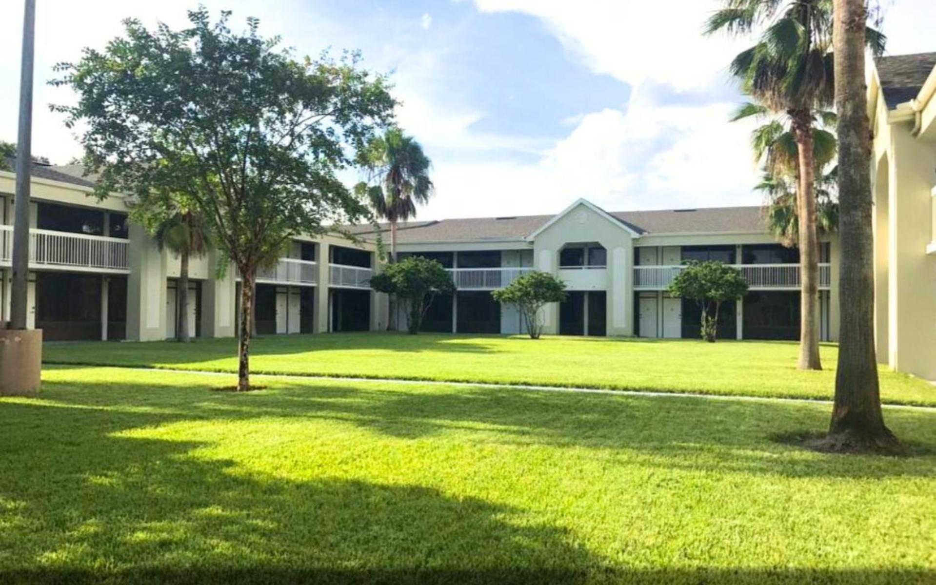 Bposhtels Orlando Disney Kissimmee Bagian luar foto